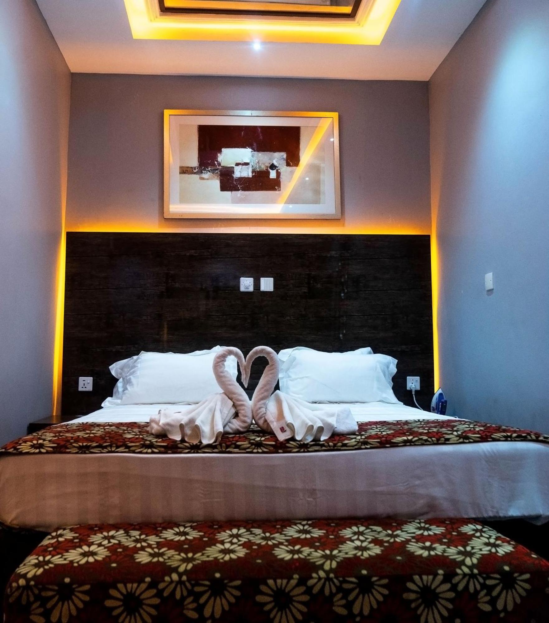 Grand Casamora Hotel Ogbodjo Extérieur photo