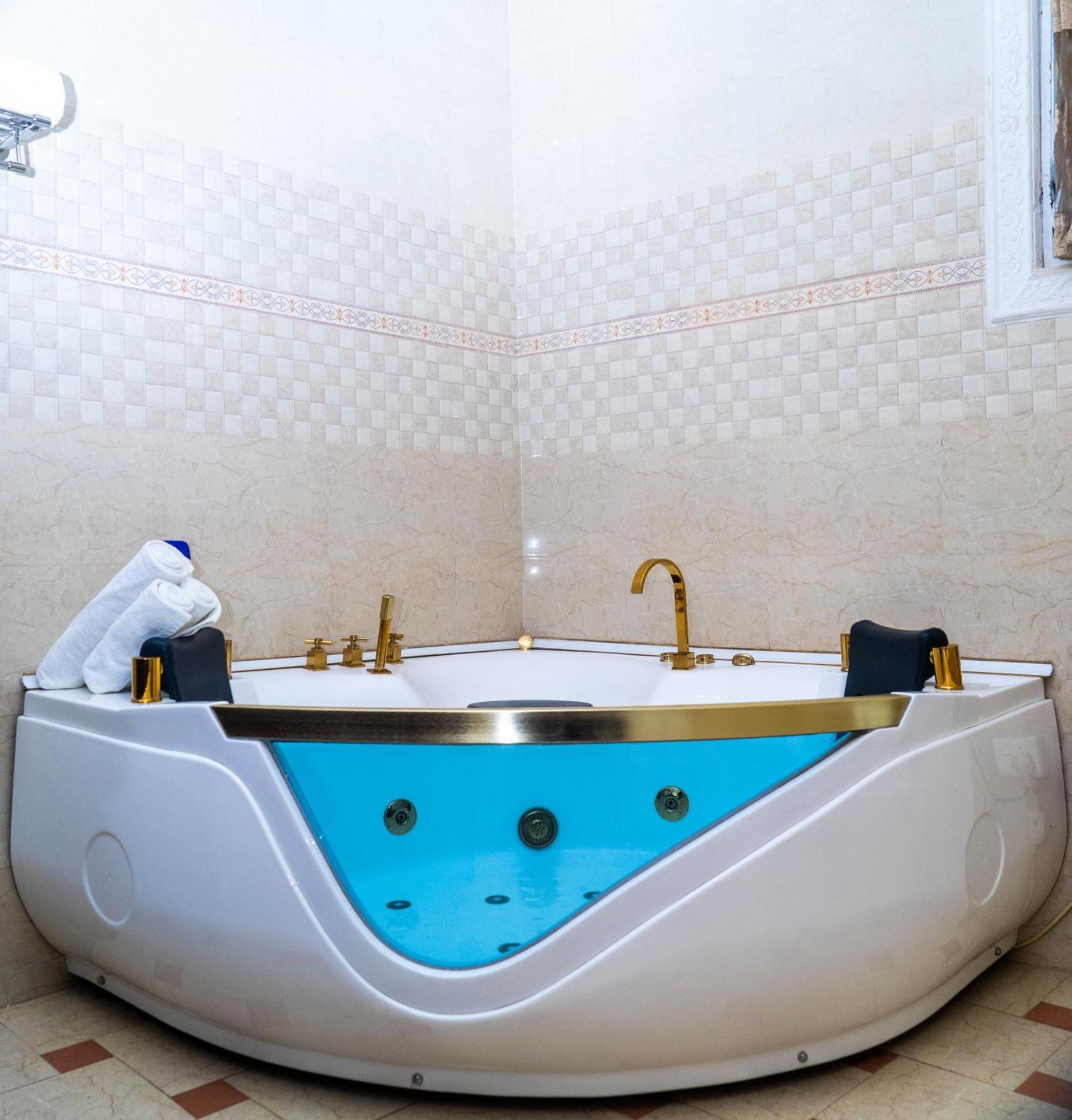 Grand Casamora Hotel Ogbodjo Extérieur photo