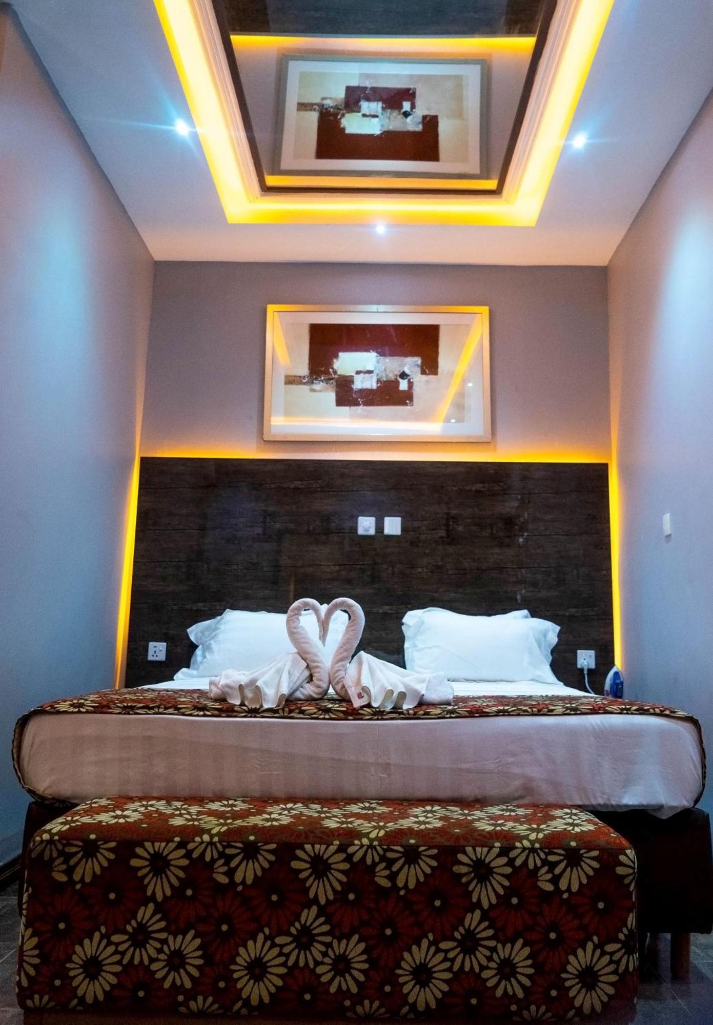 Grand Casamora Hotel Ogbodjo Extérieur photo