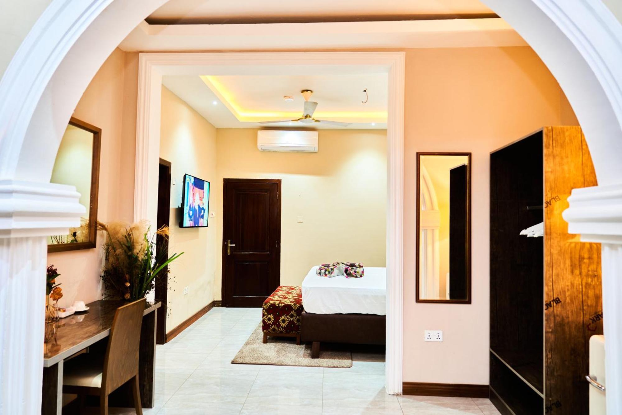 Grand Casamora Hotel Ogbodjo Extérieur photo